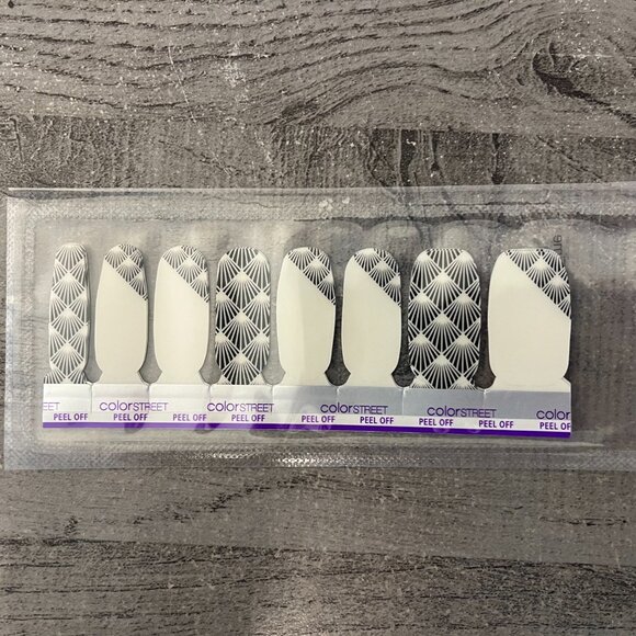 Roaring Good Time Color Street Nail Polish Strips, Subscription Box Sets - Picture 5 of 14